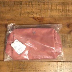 Lululemon All Your Small Things Pouch 4L